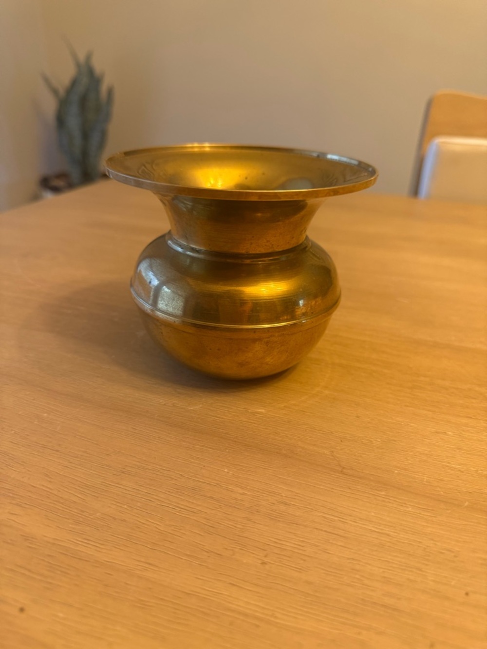 Vintage Solid Brass Spittoon Cupsidor, Planter, Vase